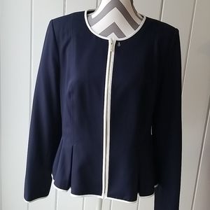 EUC Tommy Hilfiger jacket